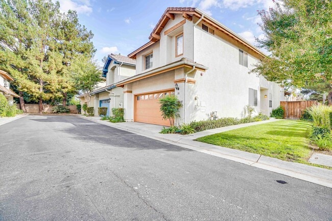 Photo - 20832 Valerio St, Unit 30 Casa
