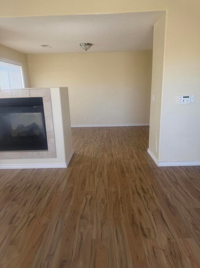 Photo - 1012 Kiska St NW