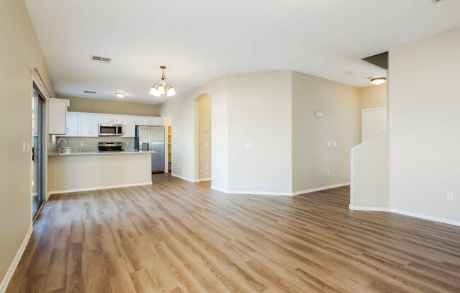Photo - 5622 S 11th Pl