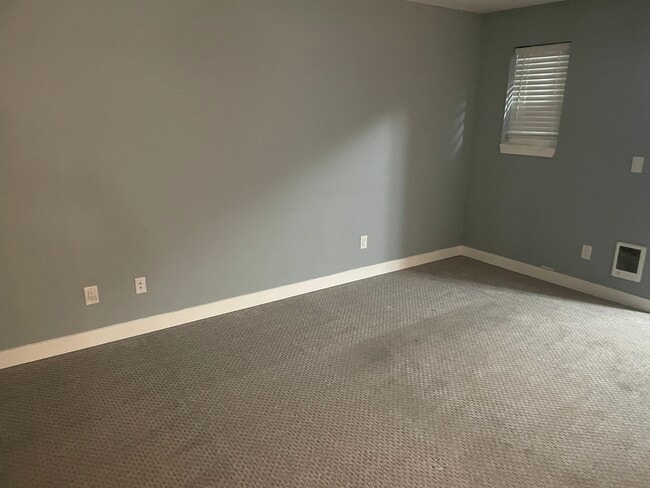 Photo - 5804 186th Ave E