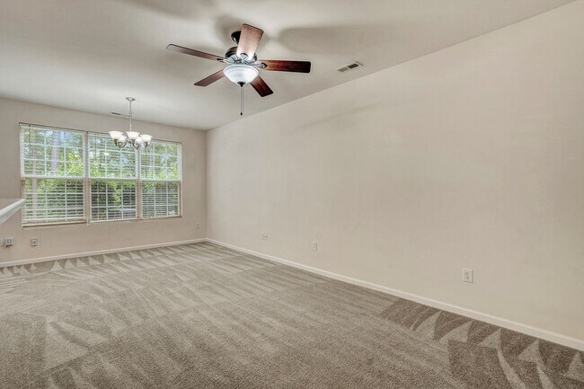 Photo - AVAILABLE FOR IMMEDIATE MOVE-IN. DON'T MISS OUT! GREAT MORRISVILLE LOCATION!