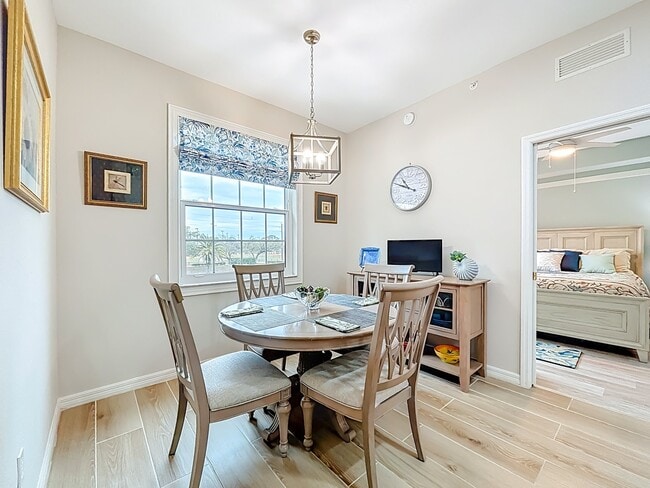 Photo - 960 Cooper St Unit 203