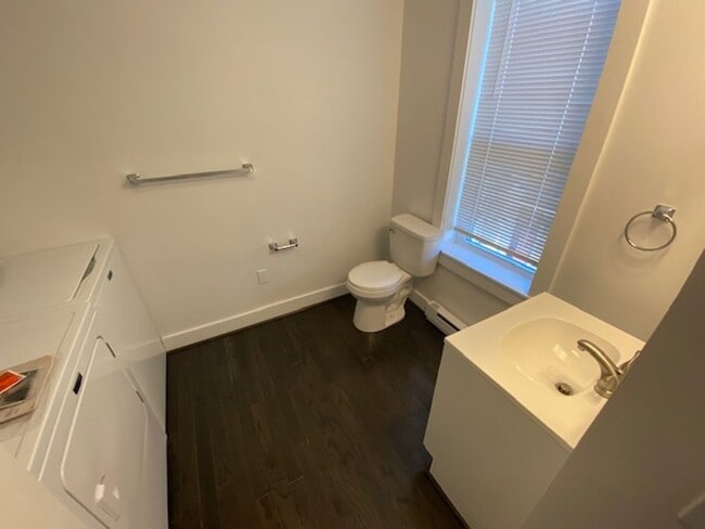 Photo - 212 W Hope Ave