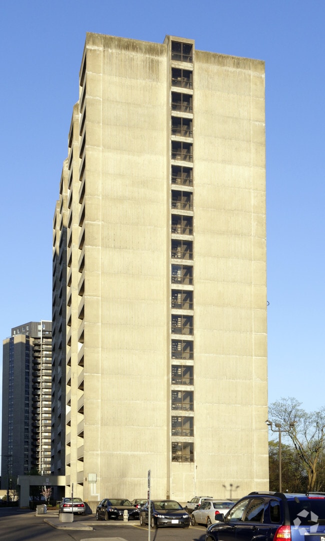 Photo - Prince of Wales Complex