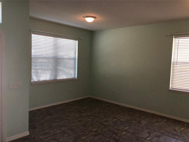 Photo - 856 Krenson Woods Ln