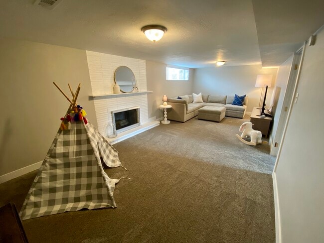 Photo - 429 W 2700 S Unit B