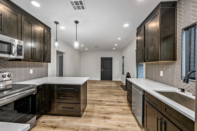 Photo - Sam Hughes New Home - Available for PRELEASE 2026!