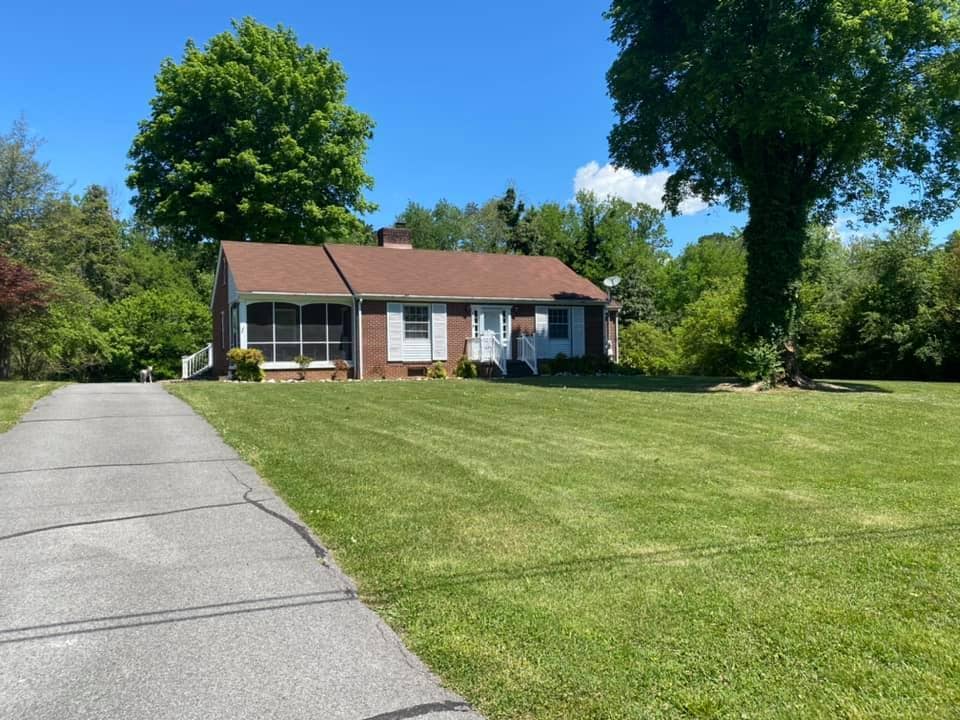 Photo - 3627 Riverview Dr (Knoxville, TN)