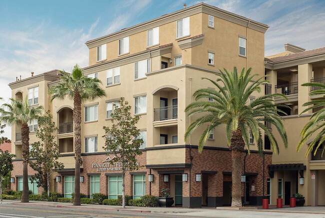 Photo - Pinnacle at Fullerton Apartments