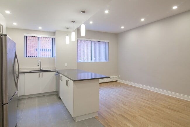 Photo - 3421 Rue Drummond Unit 1
