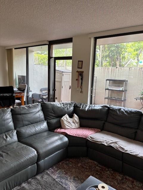 Photo - 3190 Bird Ave