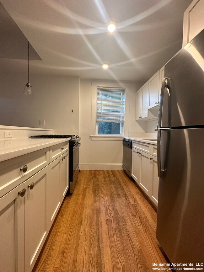 Photo - 38 Newton St Unit 2