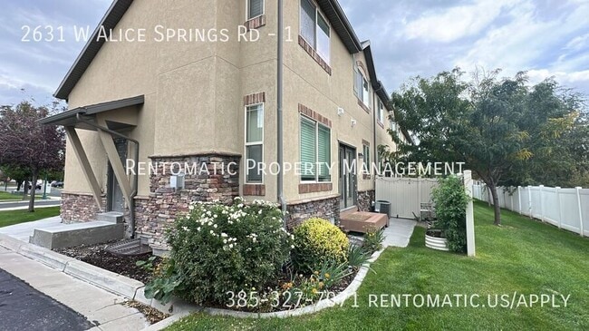 Building Photo - 2631 Alice Springs Rd