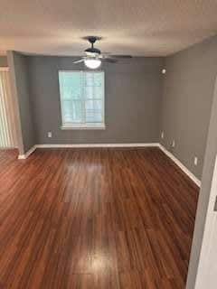 Photo - 6213 Hickory Ln Cir