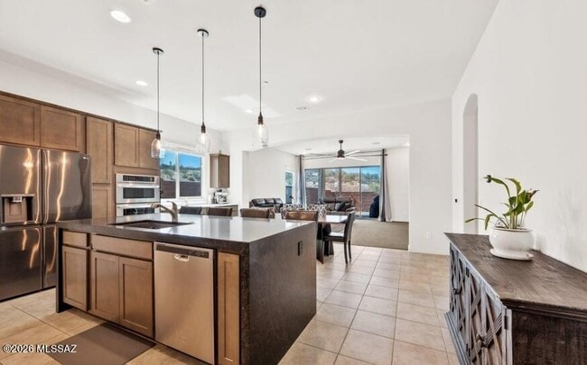 Photo - 719 E Danum Vly Dr