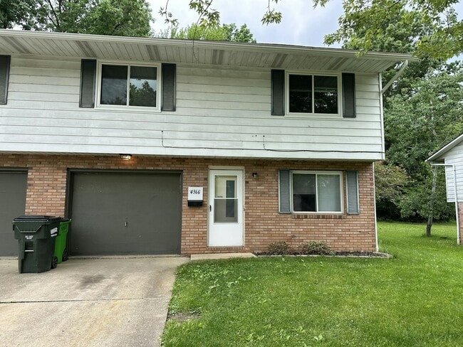 Building Photo - 4366 N Norman Dr