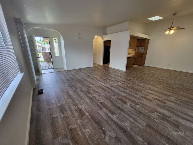 Photo - WAG0780> Unit WAT0780-B