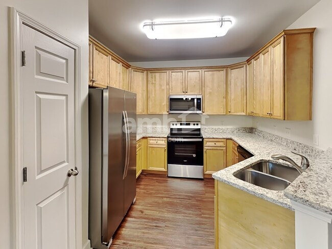Photo - 710 Norwood Ct