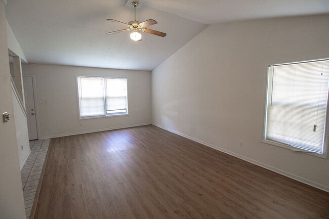 Photo - 5200-5202 Tessa Way Unit 5202 Tessa Way