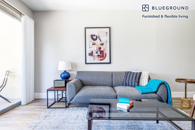 Photo - 4522 Woodman Ave Unit FL2-ID452