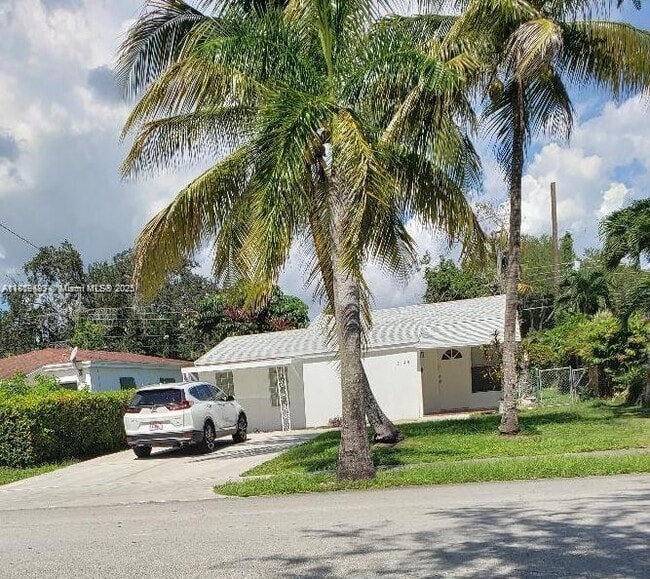 Photo - 2149 NE 179th St House