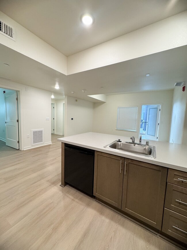 Alexander Valley Apartments - USDA Farm Labor Housing