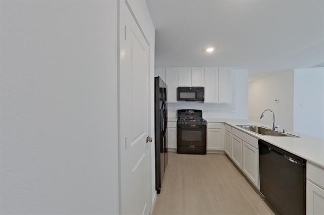 Photo - 2908 Pine St