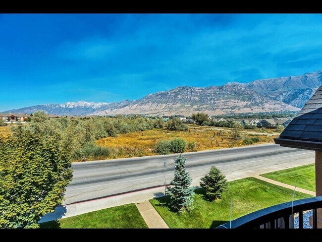Photo - 986 W 270 S Unidad Apt 304