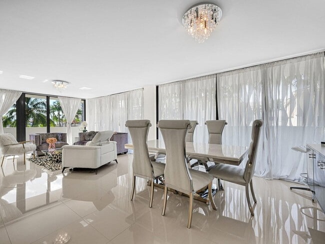 Building Photo - 2049 S Ocean Dr Unit 209E