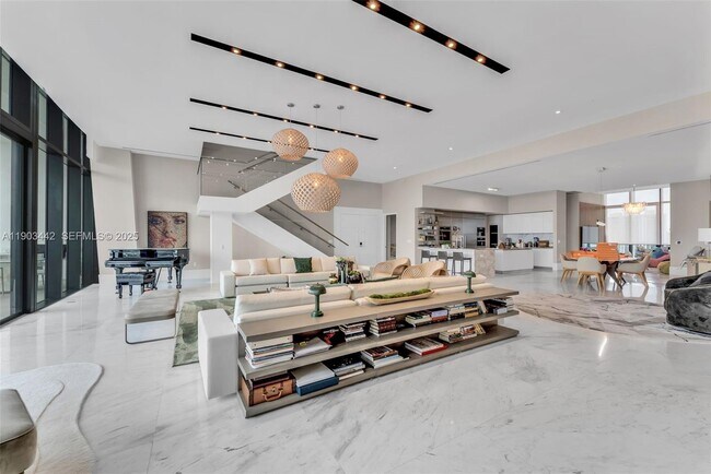 Building Photo - 5500 Island Estates Dr Unit 1501