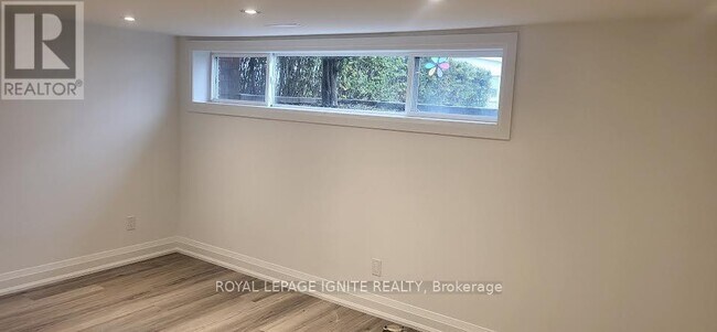 Photo - 66 Gaiety Dr