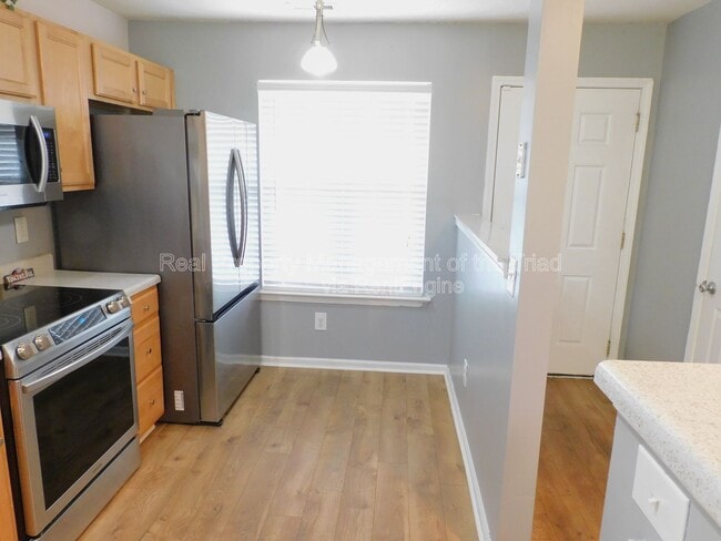 Photo - 144 Bridford Downs Dr