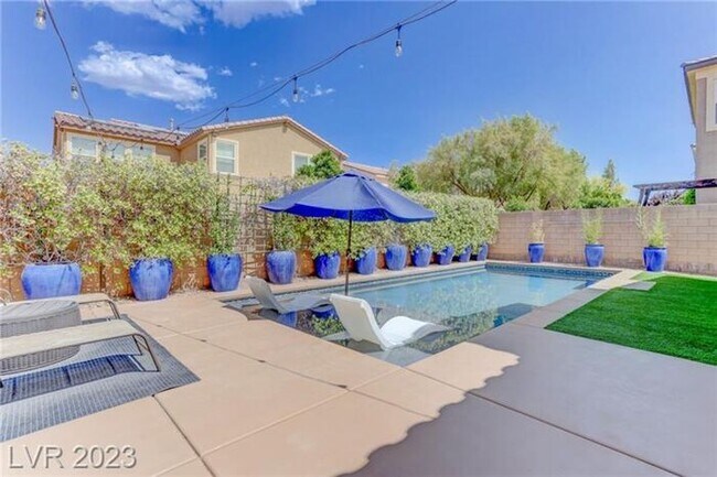 Building Photo - Beautiful Inspirada Home with Two Primary Suites & Private Pool