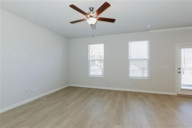 Photo - 8143 Tiger Wy