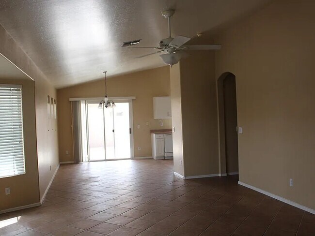 Photo - 16036 N 11th Ave