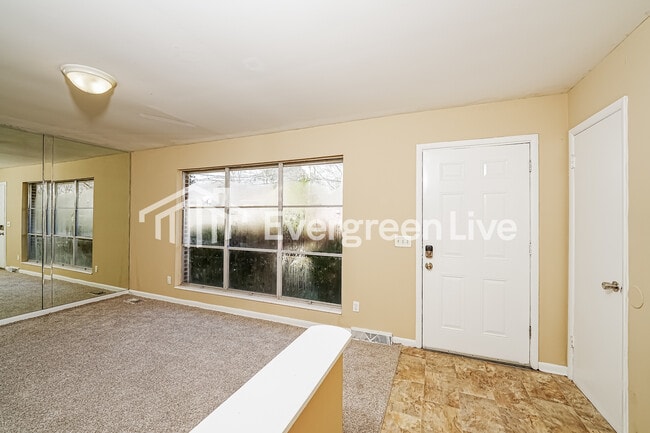 Photo - 3322 Bonds Ave