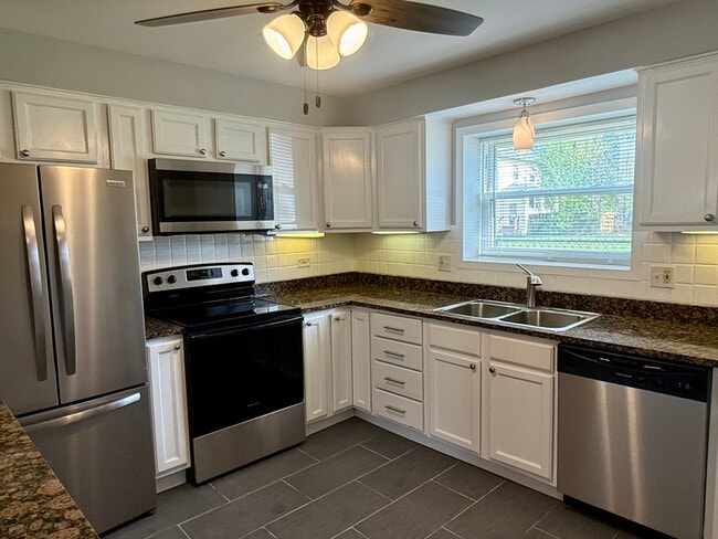 Photo - 7202 Adams St Unit 6