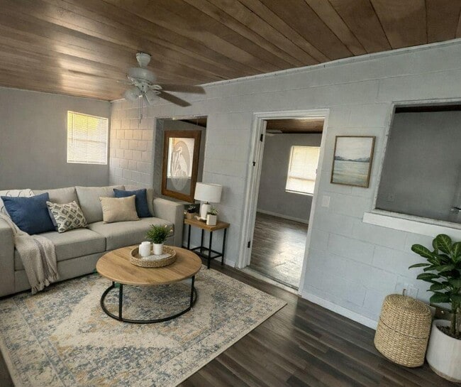 Photo - 8801 E Moonrise Ln