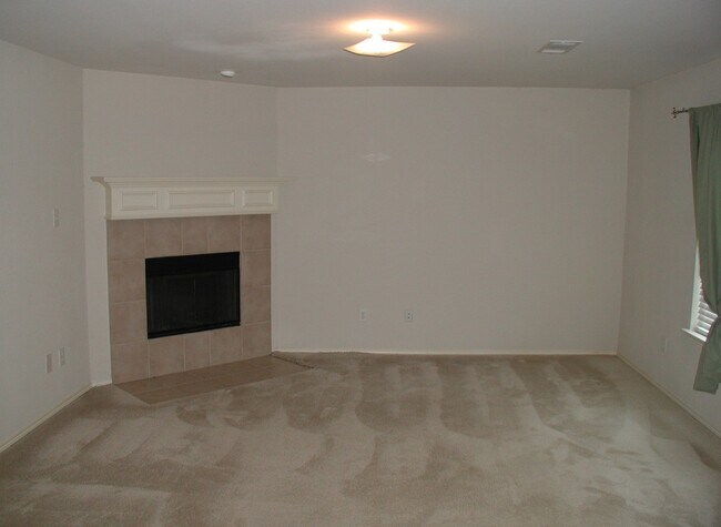 Photo - Charming 3 Bedroom 2 Bath In Keller ISD