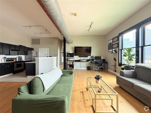 Building Photo - 2502 Live Oak St Unit 309 Rental