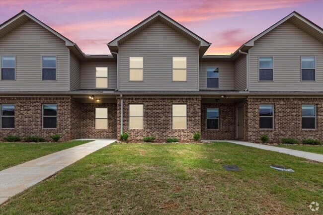 Building Photo - Experience Elevated Living – Come tour our... Rental
