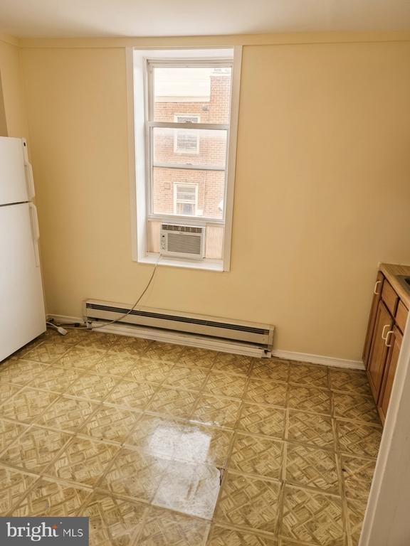 Photo - 4405 N Lawrence St