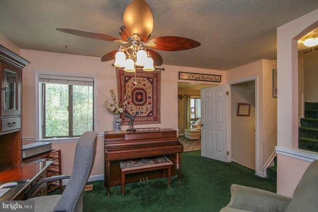 Photo - 15285 Flintlock Terrace