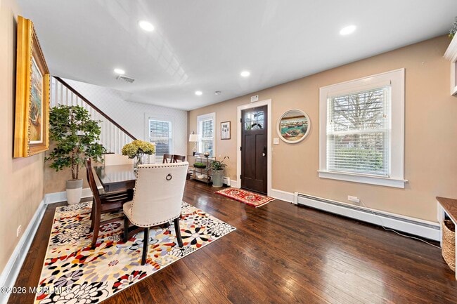 Photo - 49 Jackson St