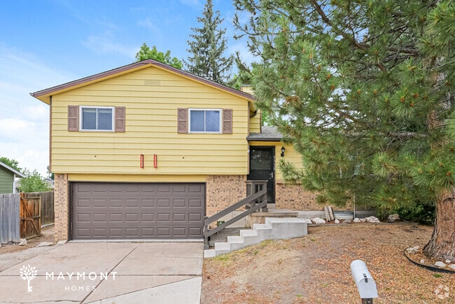 Building Photo - 9338 W Lake Dr Rental