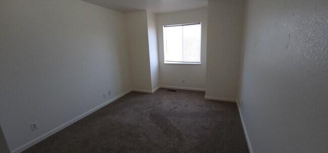 Photo - Timothy Unidad 551