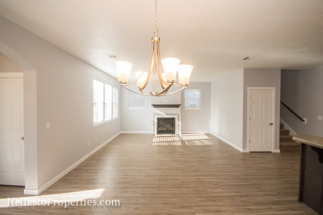 Photo - 437 NW 14th St