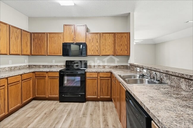 Photo - 12107 Hayden Lakes Cir