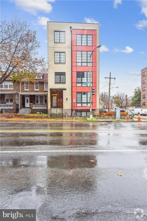 Building Photo - 7101 Georgia Ave NW Unit 3 Rental