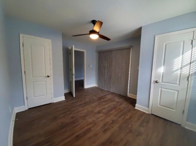 Photo - 131 University Dr Unit A